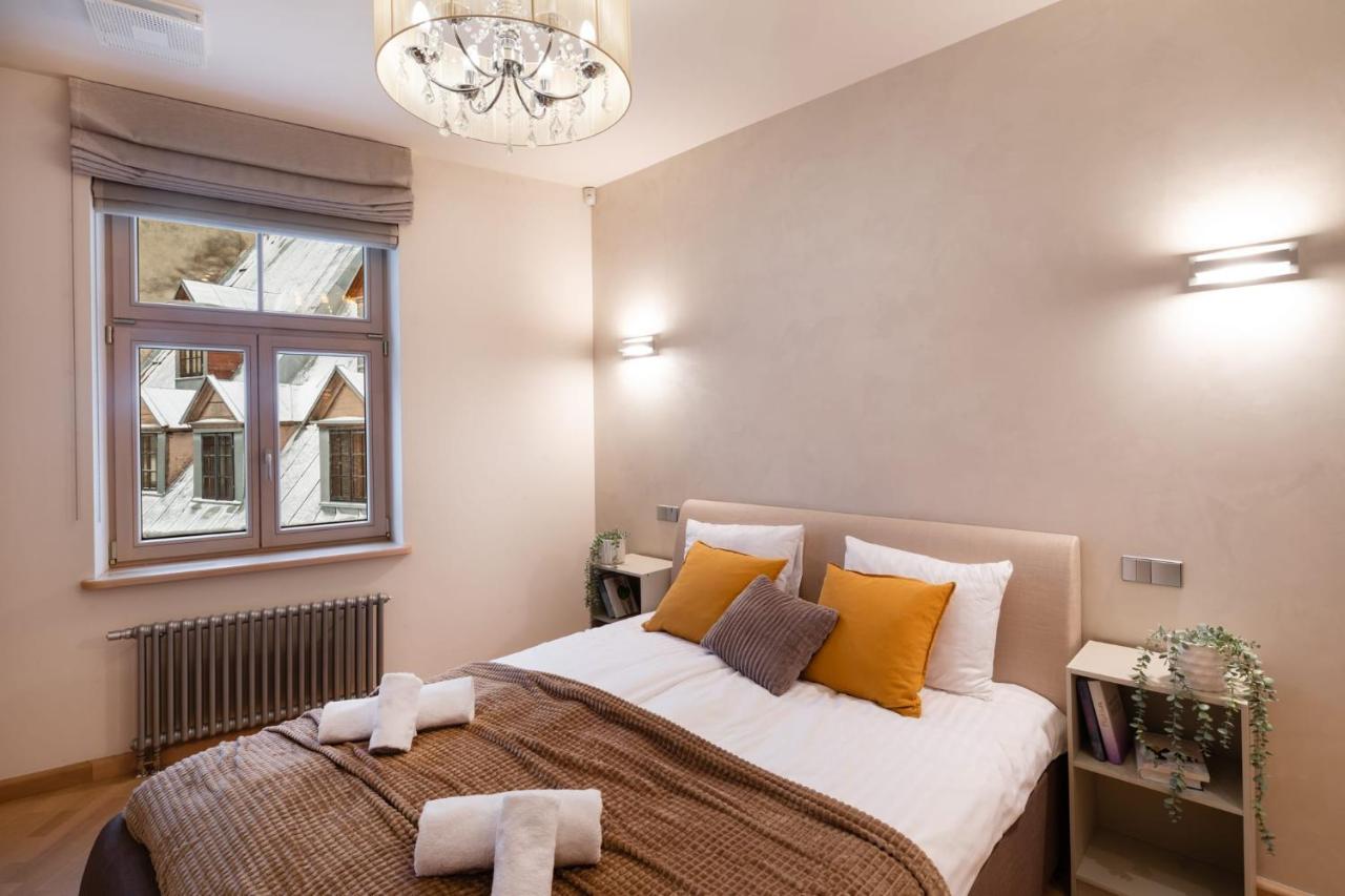 Old Riga Two Bedroom Apartment With 2 Bathrooms Exterior photo