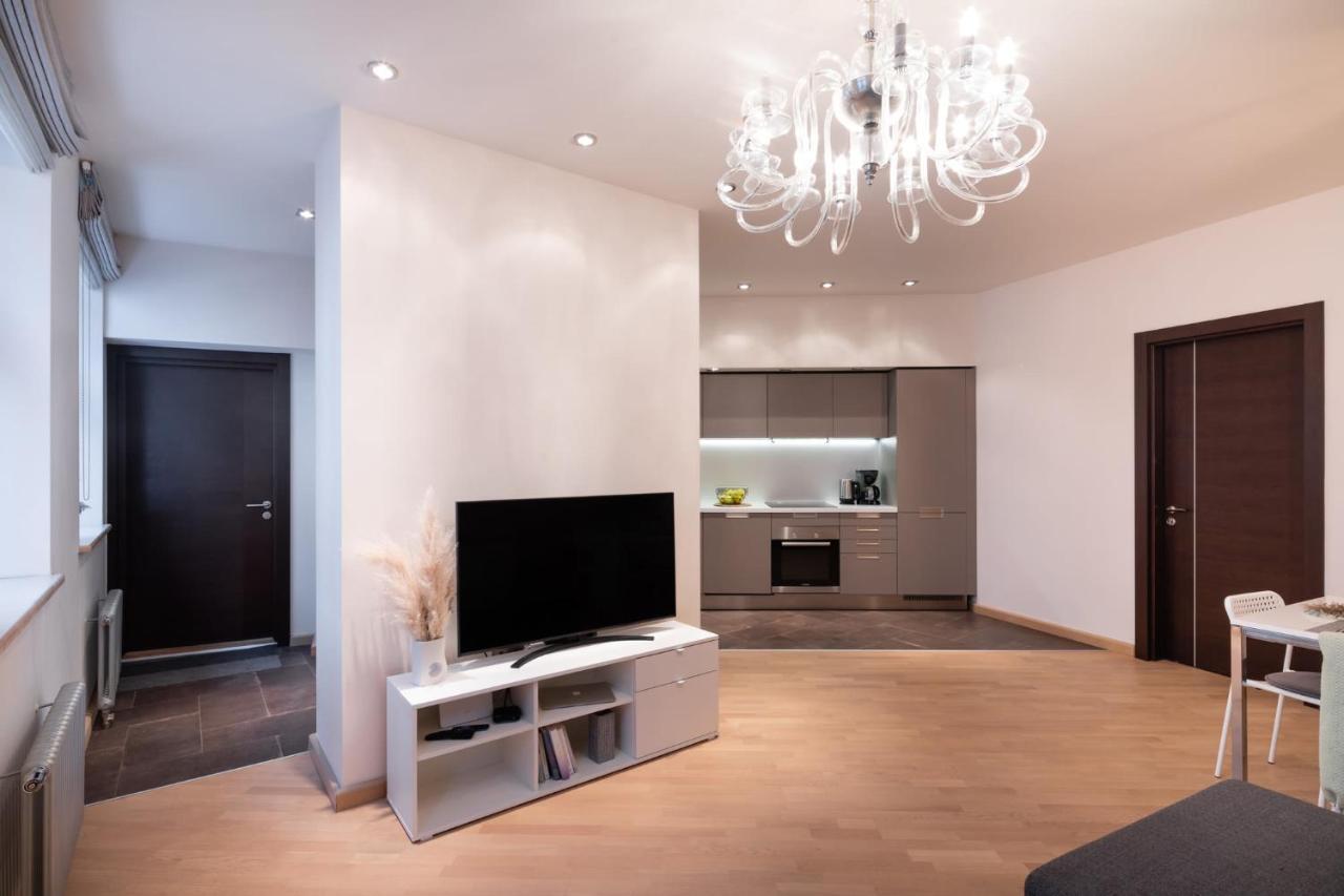 Old Riga Two Bedroom Apartment With 2 Bathrooms Exterior photo